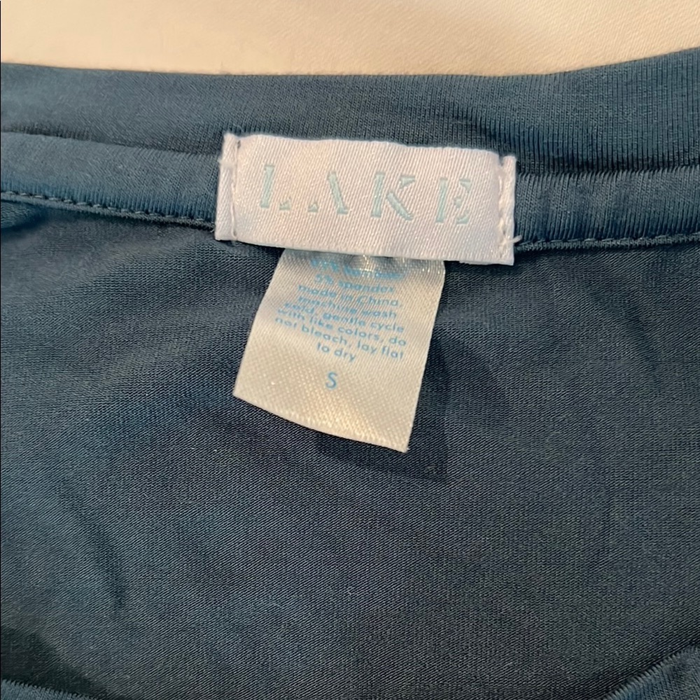 LAKE Pajamas Nightgown - Picture 2 of 3